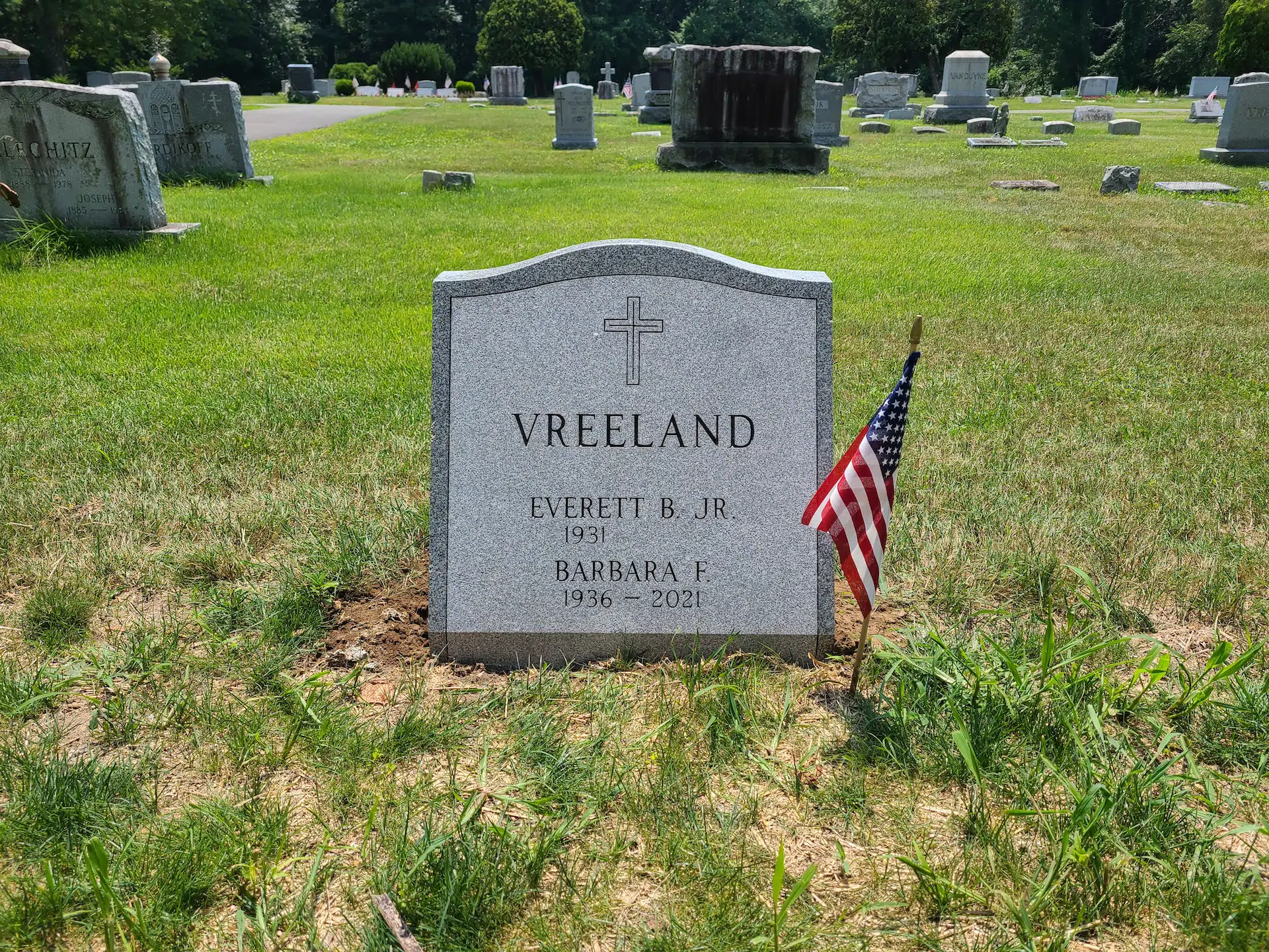 Granite Custom Monument hand-carved by NJ Monument Studio in NJ — image 5