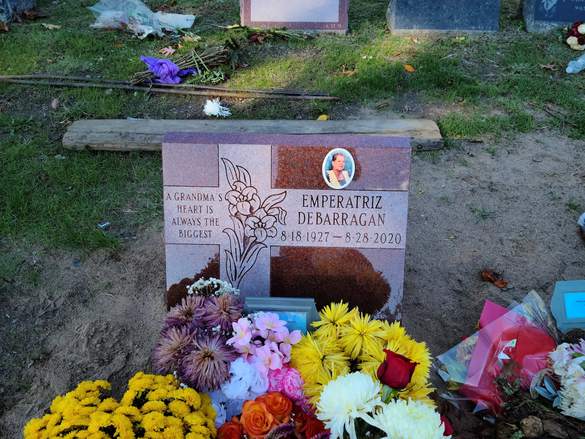 Granite Custom Monument hand-carved by NJ Monument Studio in NJ — image 5